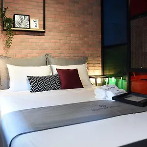 Q Luxury Θεσσαλονίκη